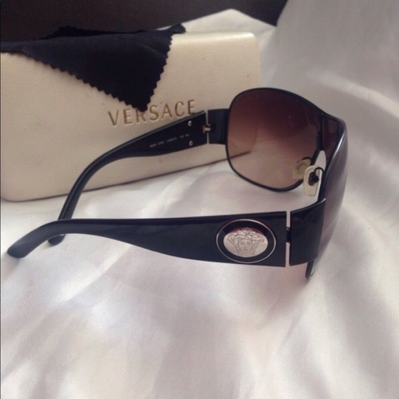 Versace sunglasses main image 4